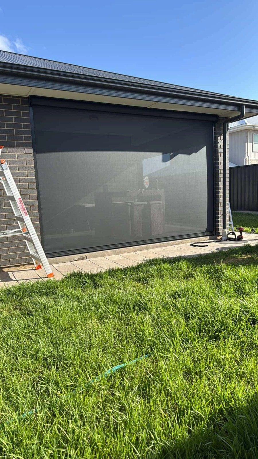 outdoor blind supplier